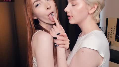 Elva and Kate  online show from April 2026 07:28:02 AM