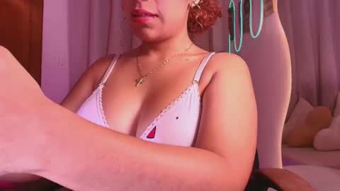 Snapshot of _megan_akbar chatting on February 2026 01:22:02 PM Marce online show from February 2026 01:22:02 PM