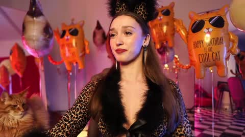 Snapshot of _meganmeow_ chatting on January 2025 09:46:02 PM Saturday - start 2030-2130 GMT online show from January 2025 09:46:02 PM