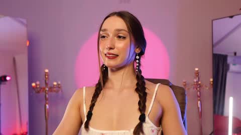 Snapshot of _meganmeow_ chatting on January 2025 01:12:02 AM Saturday - start 2030-2130 GMT online show from January 2025 01:12:02 AM