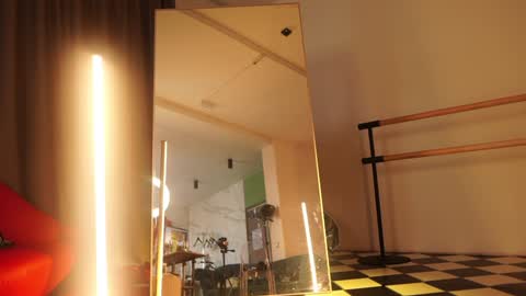 Snapshot of _meganmeow_ chatting on January 2025 07:54:01 AM Saturday - start 2030-2130 GMT online show from January 2025 07:54:01 AM