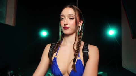 Snapshot of _meganmeow_ chatting on January 2025 10:07:02 PM Saturday - start 2030-2130 GMT online show from January 2025 10:07:02 PM