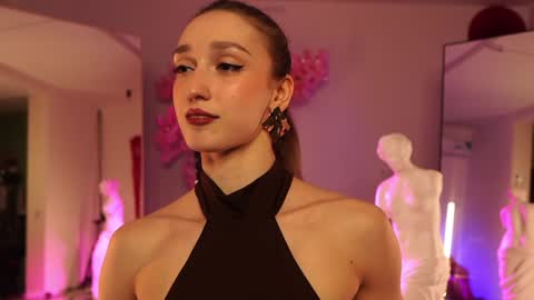 Snapshot of _meganmeow_ chatting on February 2025 09:58:02 PM Saturday - start 2030-2130 GMT online show from February 2025 09:58:02 PM