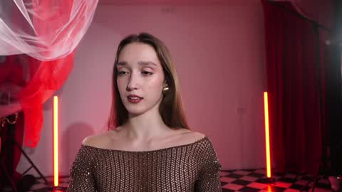 Snapshot of _meganmeow_ chatting on November 2025 08:21:02 PM Saturday - start 2030-2130 GMT online show from November 2025 08:21:02 PM