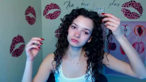 Susie online show from March 2026 07:12:02 AM