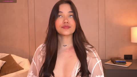     online show from December 2024 01:59:02 PM