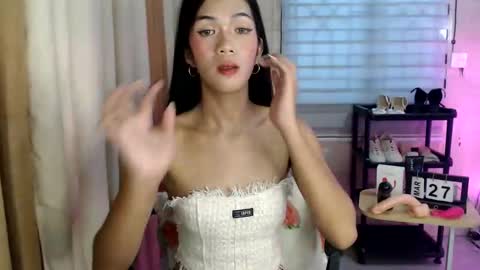 Melly online show from March 2026 08:09:02 AM