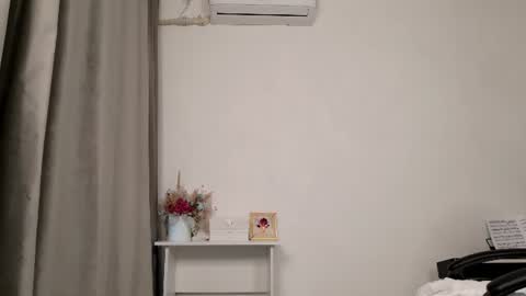 _meow_neko_ online show from June 2026 03:38:01 AM