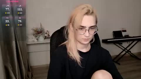 _meow_neko_ online show from July 2026 09:32:02 PM