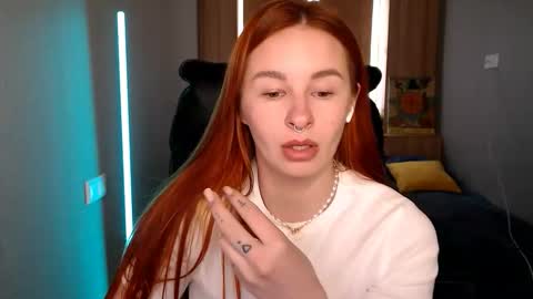 Snapshot of _mi_amore chatting on March 2026 10:21:02 AM _mi_amore online show from March 2026 10:21:02 AM