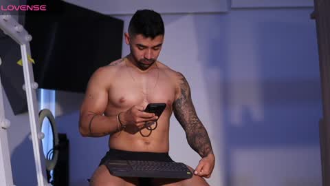 soy mike online show from December 2024 08:23:02 PM