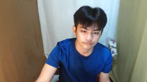 _mikko_moto_ online show from April 2026 06:10:01 PM