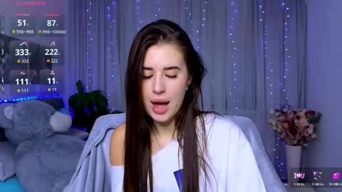 Snapshot of _mila__aa chatting on October 2025 06:49:02 PM Milana online show from October 2025 06:49:02 PM