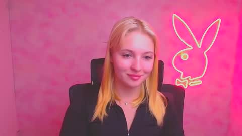 Melanie online show from September 2025 05:53:02 AM