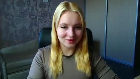 Melanie online show from March 2026 12:02:02 PM