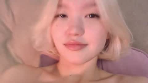 Kim online show from October 2025 05:08:01 AM