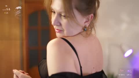 _million_dollarsmile online show from March 2026 05:29:01 PM