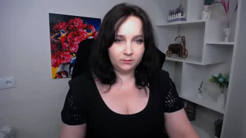 Snapshot of _miranda_sun chatting on May 2026 09:39:02 AM Miranda online show from May 2026 09:39:02 AM