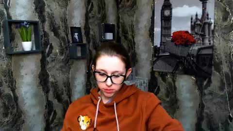 Snapshot of _miraterri_ chatting on February 2025 07:28:02 AM Mira online show from February 2025 07:28:02 AM