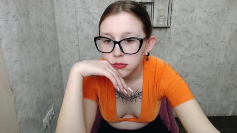 Snapshot of _miraterri_ chatting on March 2025 02:29:02 PM Mira online show from March 2025 02:29:02 PM