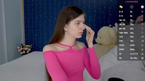 Victoria online show from February 2025 03:09:01 AM