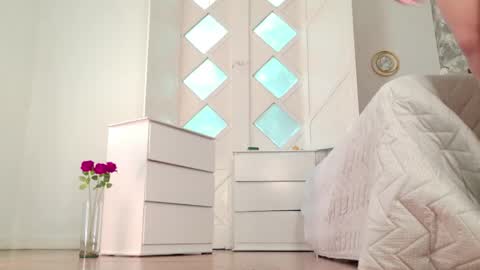 _miss_alexxxa online show from May 2026 07:41:02 PM