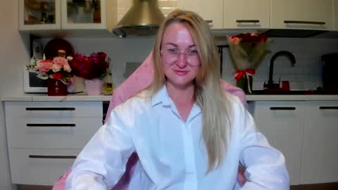 Eva online show from September 2025 08:25:01 PM