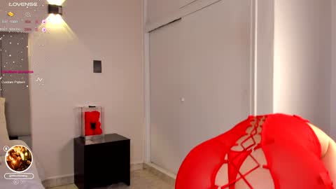 kimberley cruz online show from January 2025 11:21:02 AM