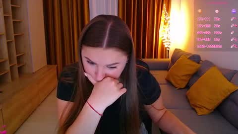 Mia online show from July 2026 08:41:01 AM