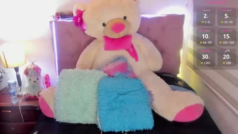 Snapshot of _missemily chatting on March 2025 10:30:02 PM Emi online show from March 2025 10:30:02 PM