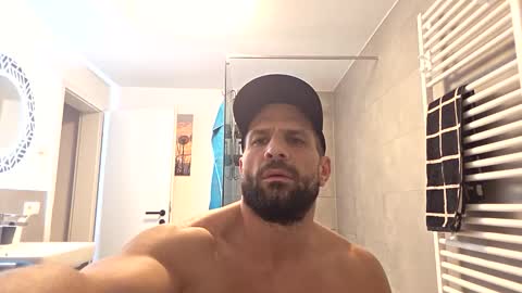 BENJI online show from March 2026 05:49:02 PM