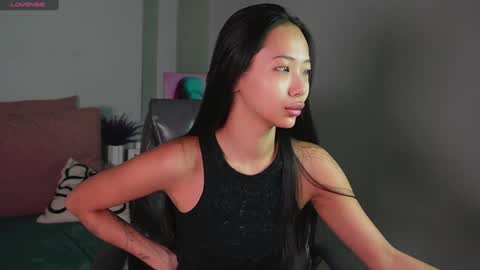 Snapshot of _miura_ chatting on December 2024 01:10:01 AM MIURA online show from December 2024 01:10:01 AM