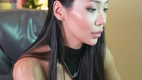 Snapshot of _miura_ chatting on January 2025 06:25:02 AM MIURA online show from January 2025 06:25:02 AM