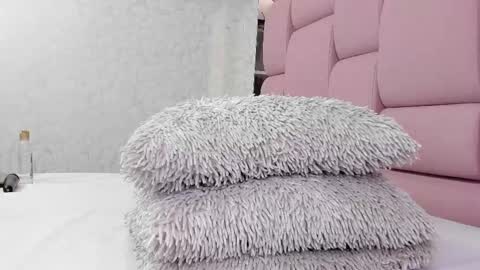 _molly_rosse_ online show from March 2025 12:41:02 PM