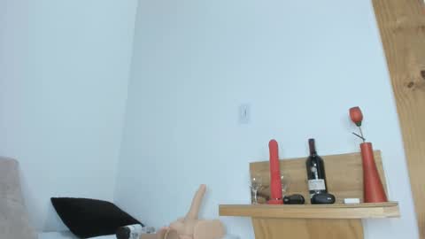 _molly_rosse_ online show from September 2025 12:19:01 PM