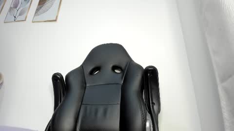 _molly_rosse_ online show from July 2026 12:03:01 PM