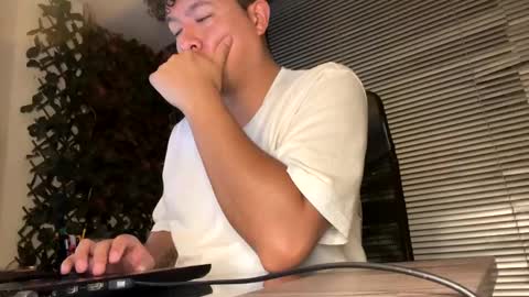 Panda  online show from December 2024 04:53:01 AM