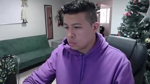 Panda  online show from November 2025 08:34:02 PM