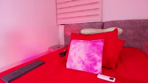 Luna online show from July 2026 03:04:01 AM