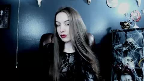 _naamah online show from November 2025 06:42:02 PM