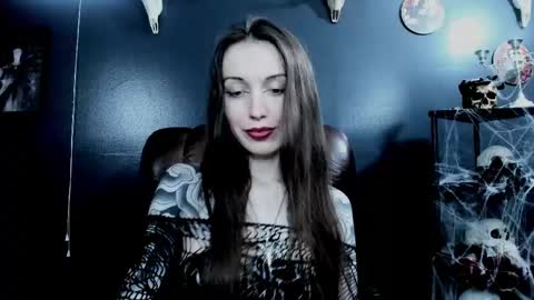 _naamah online show from November 2025 07:13:01 PM