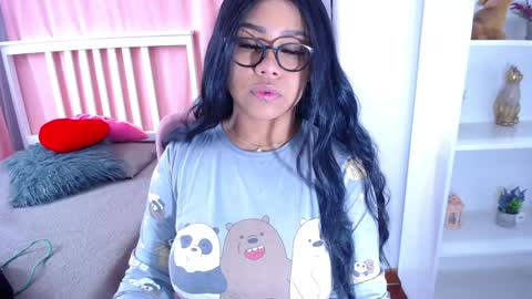 Snapshot of _nahom_ chatting on January 2025 09:02:01 AM nahomi online show from January 2025 09:02:01 AM