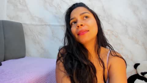 Nanny online show from February 2025 09:29:01 PM