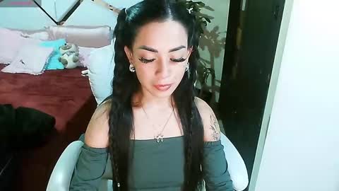 Snapshot of _natashaa19 chatting on February 2025 01:10:01 PM Natasha Rodriguez independent model online show from February 2025 01:10:01 PM