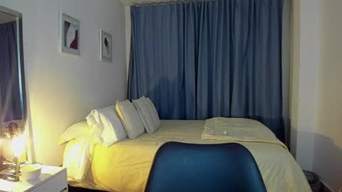 Snapshot of _nathaliesex chatting on December 2024 04:31:02 AM independent model natha online show from December 2024 04:31:02 AM