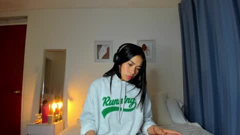 Snapshot of _nathaliesex chatting on February 2025 08:51:02 AM independent model natha online show from February 2025 08:51:02 AM