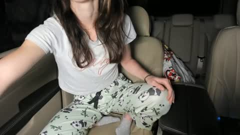 Molly  free  acount  online show from July 2026 01:11:01 AM