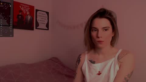 Snapshot of _ni_kiss chatting on December 2024 10:41:02 PM Nika online show from December 2024 10:41:02 PM