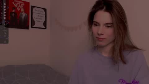 Snapshot of _ni_kiss chatting on February 2025 08:22:01 PM Nika online show from February 2025 08:22:01 PM