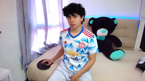 Snapshot of _nickconnor1 chatting on January 2025 08:16:02 PM Nicolas online show from January 2025 08:16:02 PM